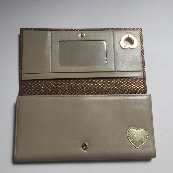 LOVECAT LEATHER TRIFOLD WALLET WITH SNAKE PRINT EUC - Picture 4 of 12